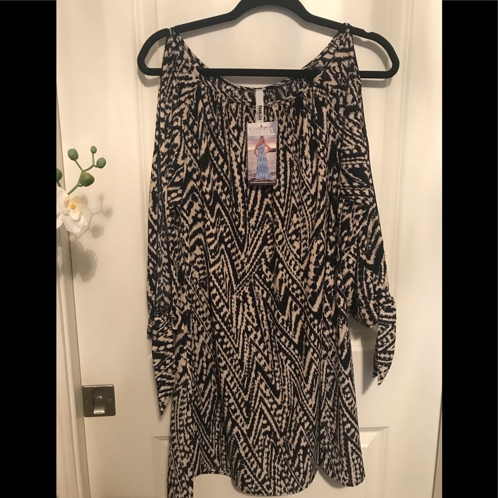 Cookies Clothing Company.  Print Tie Sleeve Dress